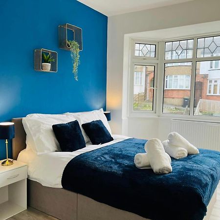 Hotel Sariyu Space Luton Luton  Esterno foto