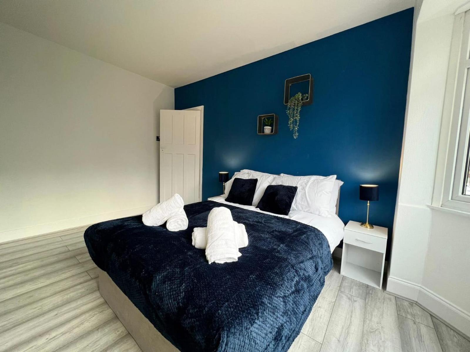 Hotel Sariyu Space Luton Luton  Esterno foto